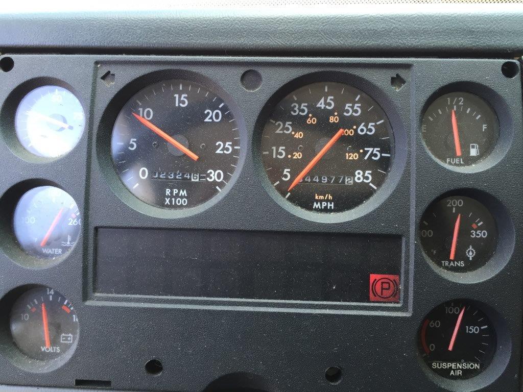 2000 Freightliner Horton HD – Camion de Equipo de Buceo – VENDIDO