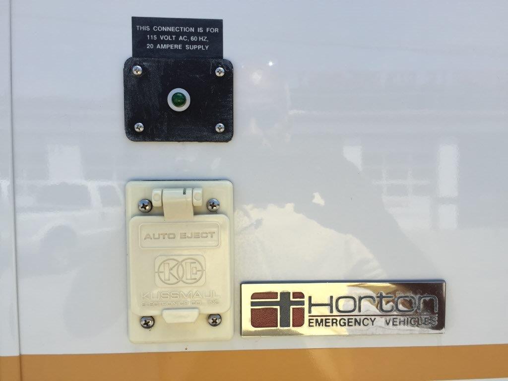 2000 Freightliner Horton HD – Camion de Equipo de Buceo – VENDIDO